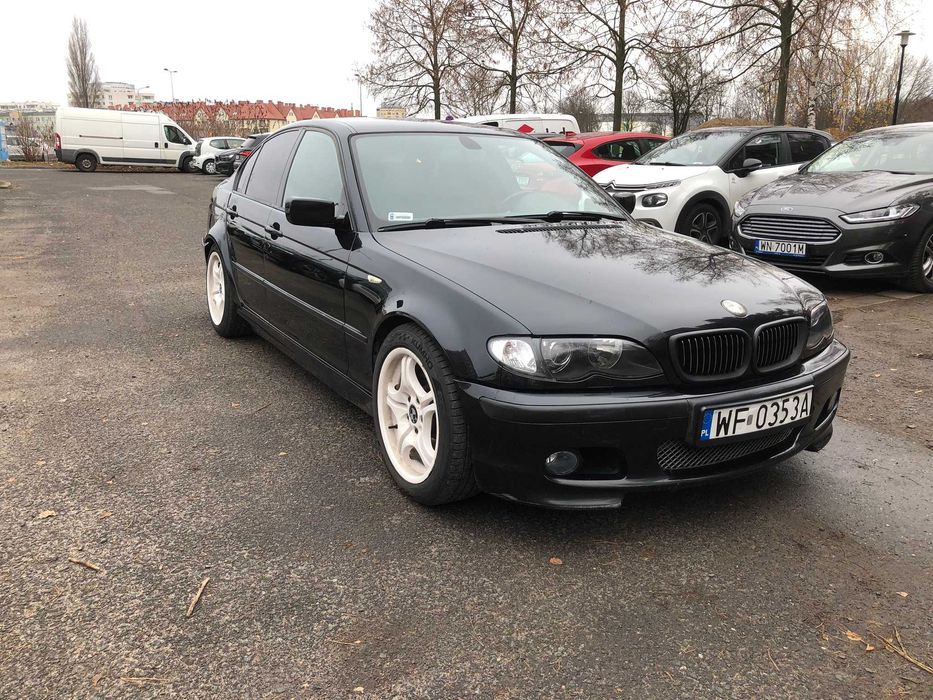 BMW 3 (E46) 330I