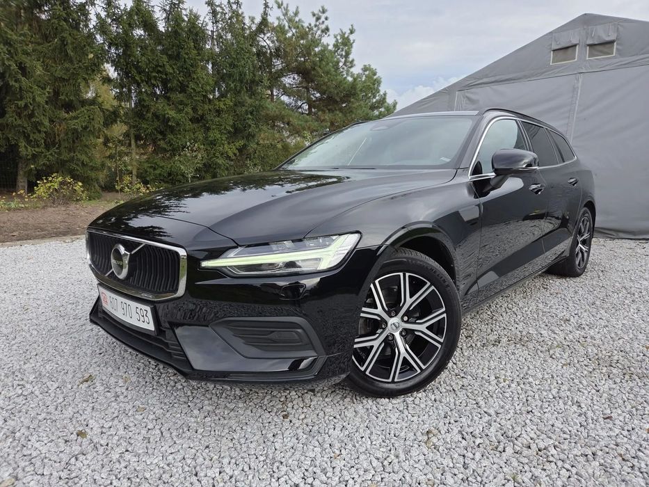 Volvo V60 B4 197KM LIFT virtual navi Google keyless webasto Blis pilot assist 22