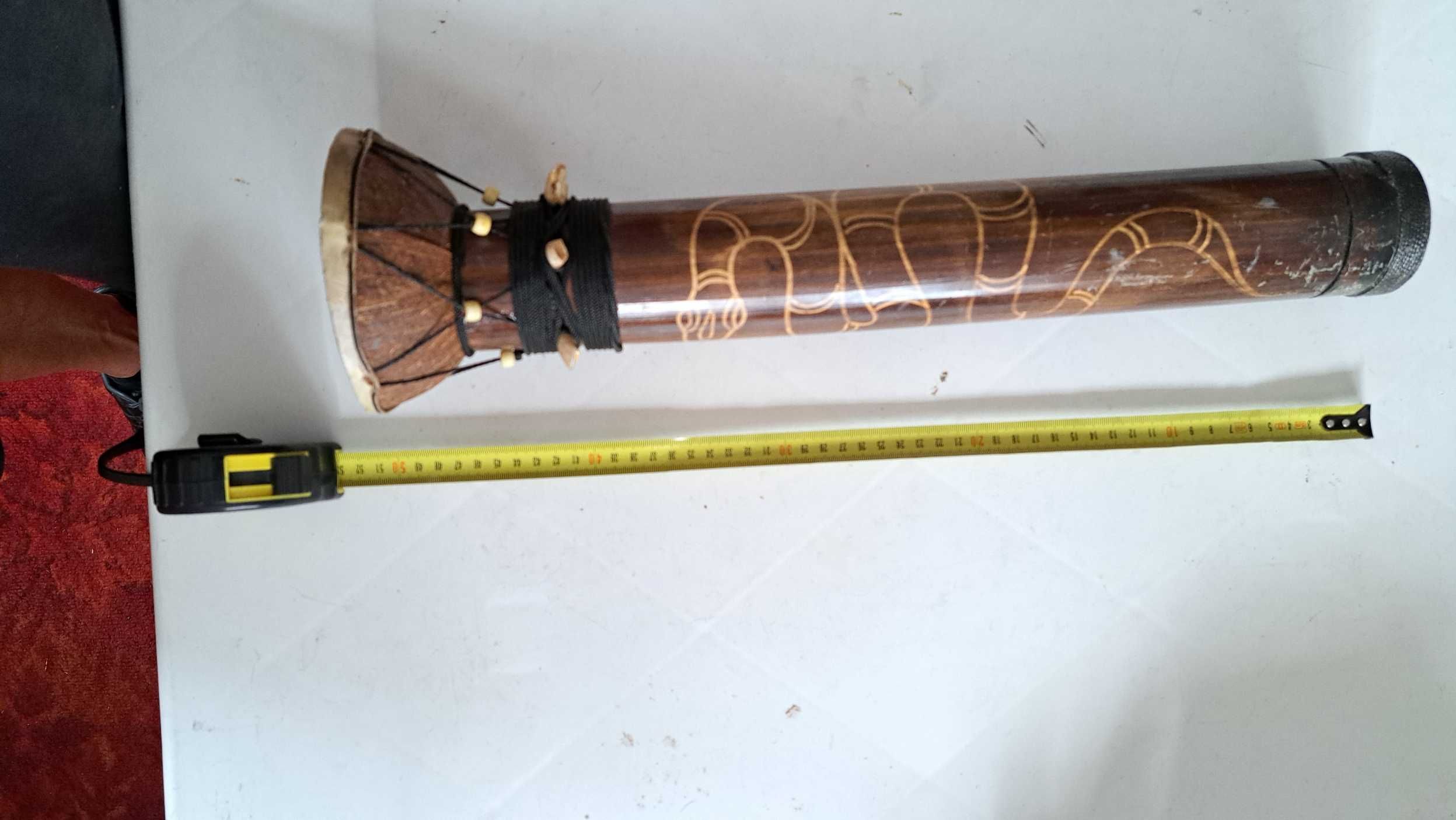 Bębenek instrument afrykański bambus