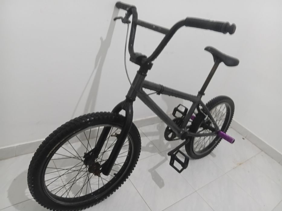 Bicicleta BMX usada