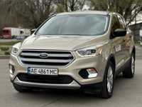 Ford Escape 2.5 бензин возможна продажа в кредит