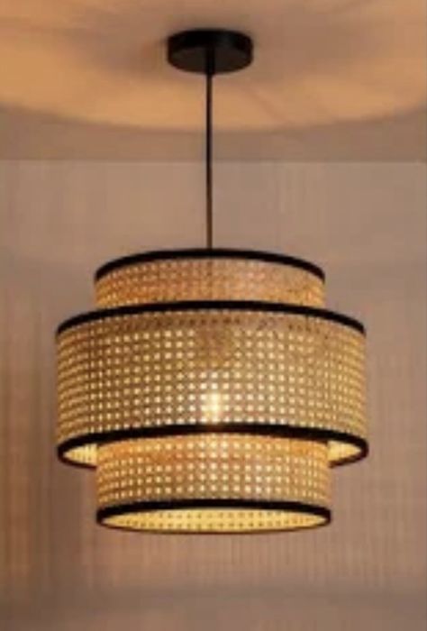 Candeeiro de Teto em Rattan – Estilo Natural | Excelente Estado