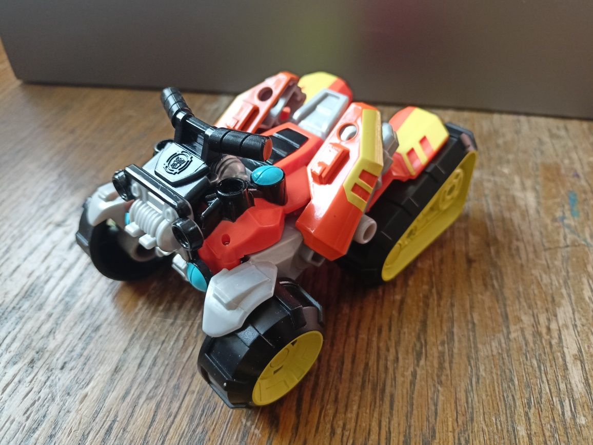 Transformers Rescue Bots Autobot Brushfire