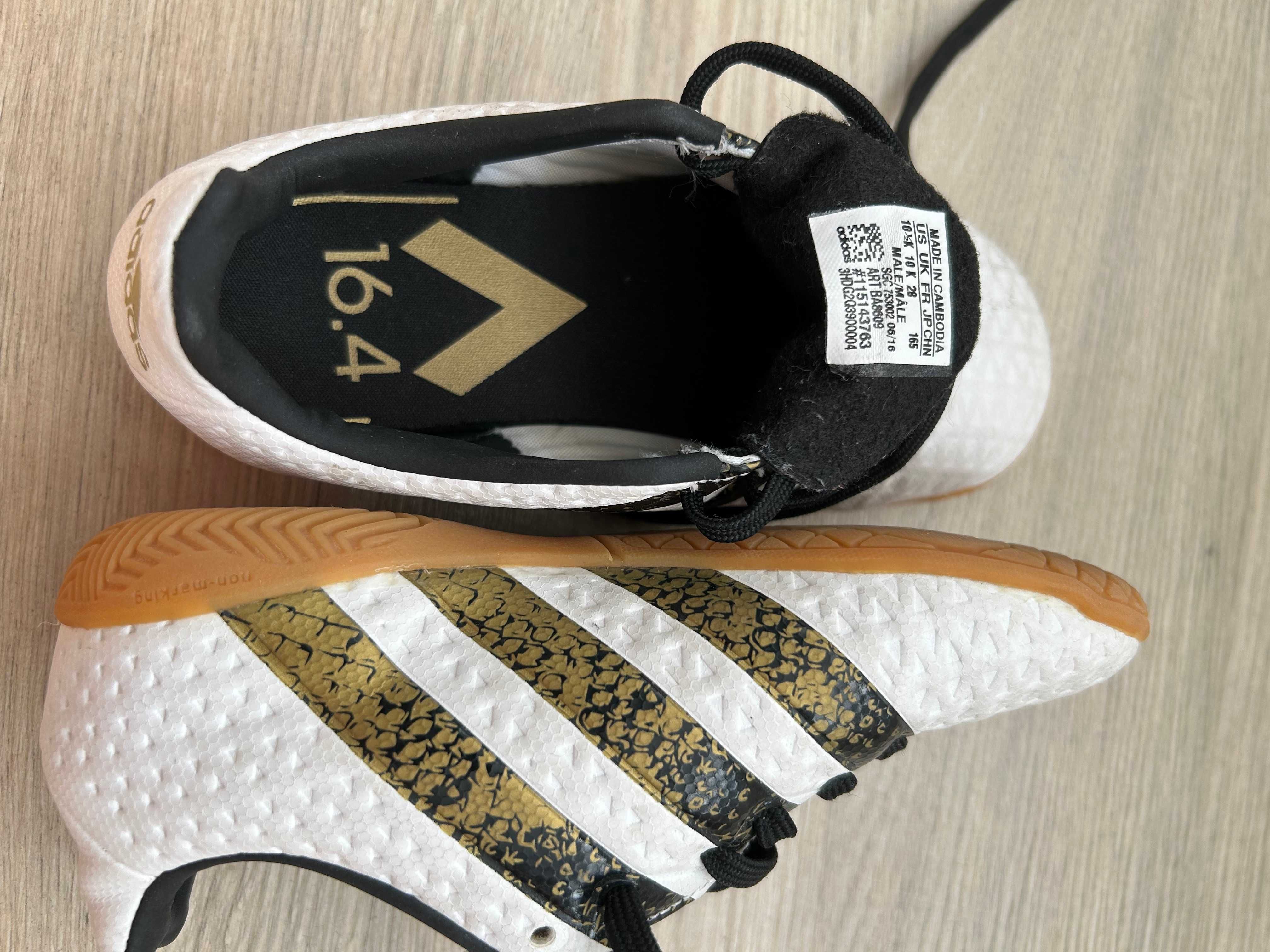 jak nowe biało-czarne buty HALÓWKI ADIDAS Model: ACE 16.4 rozmiar 27