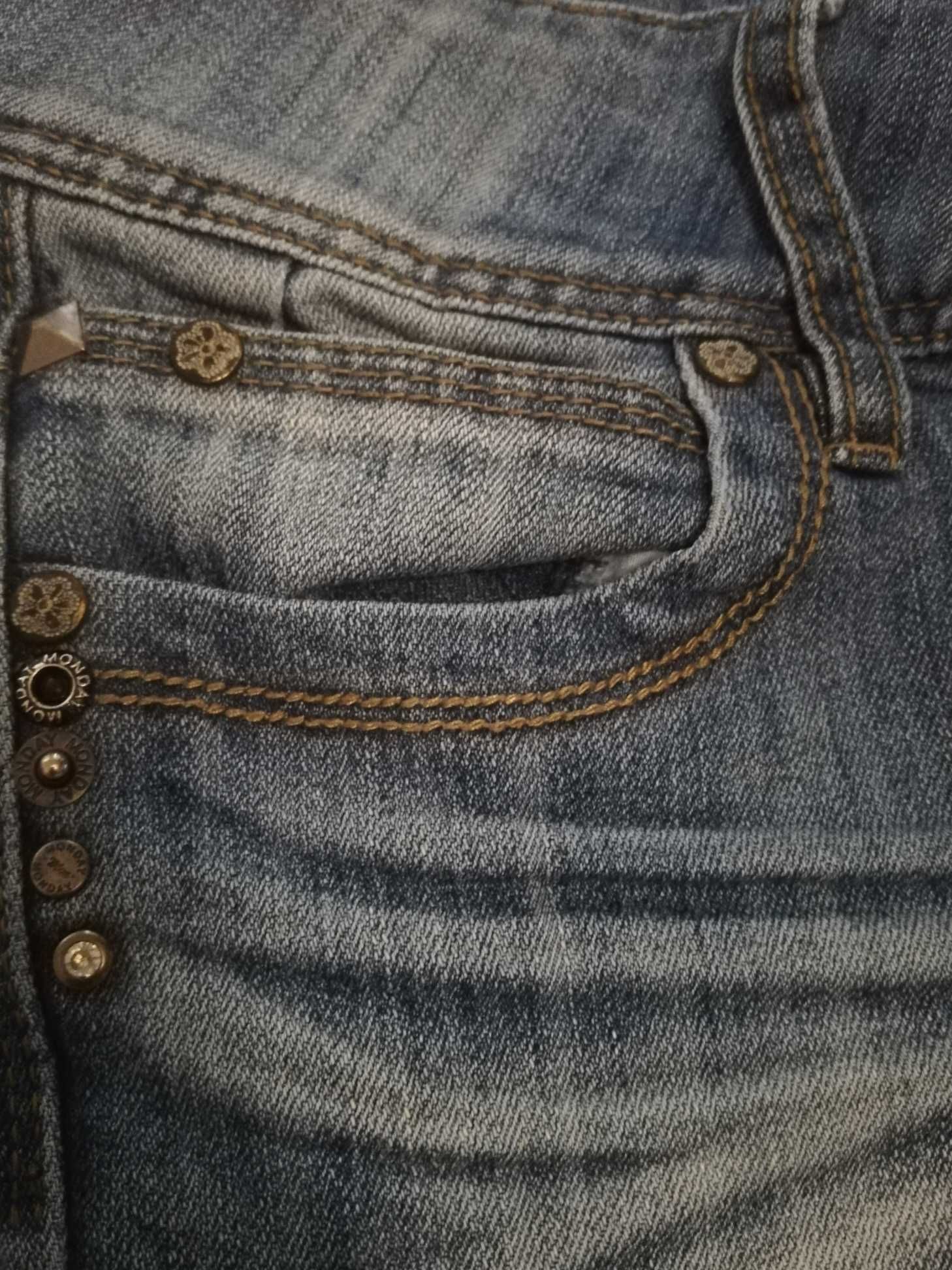 Spodnie jeansy damskie s