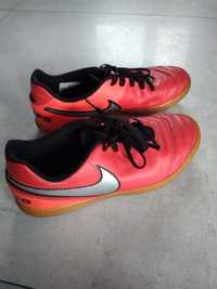 Buty Nike Tiempo 37/37,5.Polecam