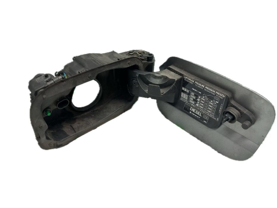 Tampa depósito combustível MERCEDES-BENZ Classe C (W204)