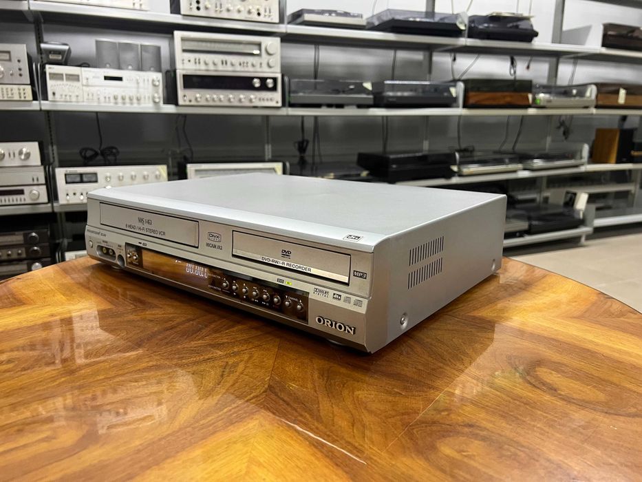 Nagrywarka VHS i odtwarzacz DVD Orion VDR-4003 XSI Audio Room