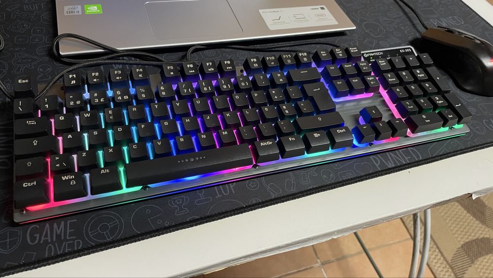 Conjunto Teclado e Rato Gaming