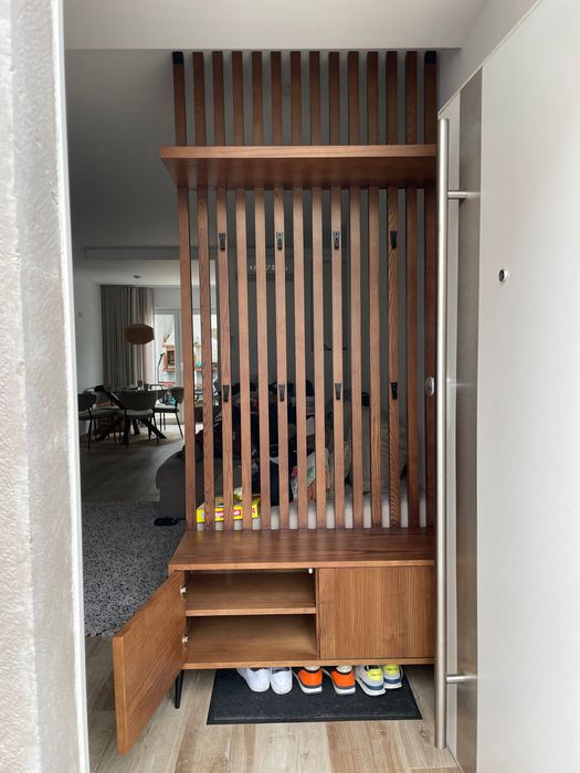 Móvel de entrada, Sapateira