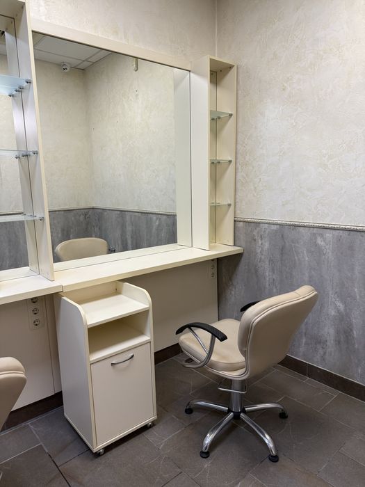 Оренда кабінету (робочого місця) в салоні краси