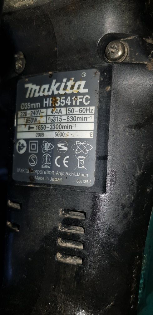 Młot obrotowy MAKITA HR3541FC