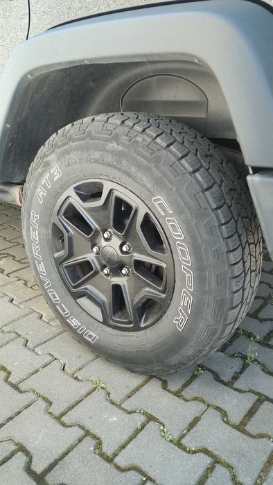 Opony koła felgi Cooper Dicoverer Jeep JK + opona goodyear wrangler