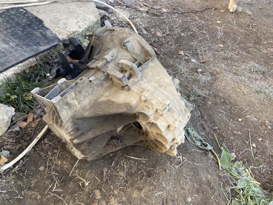 Продам КПП на Вольво В50 2.0 дизель