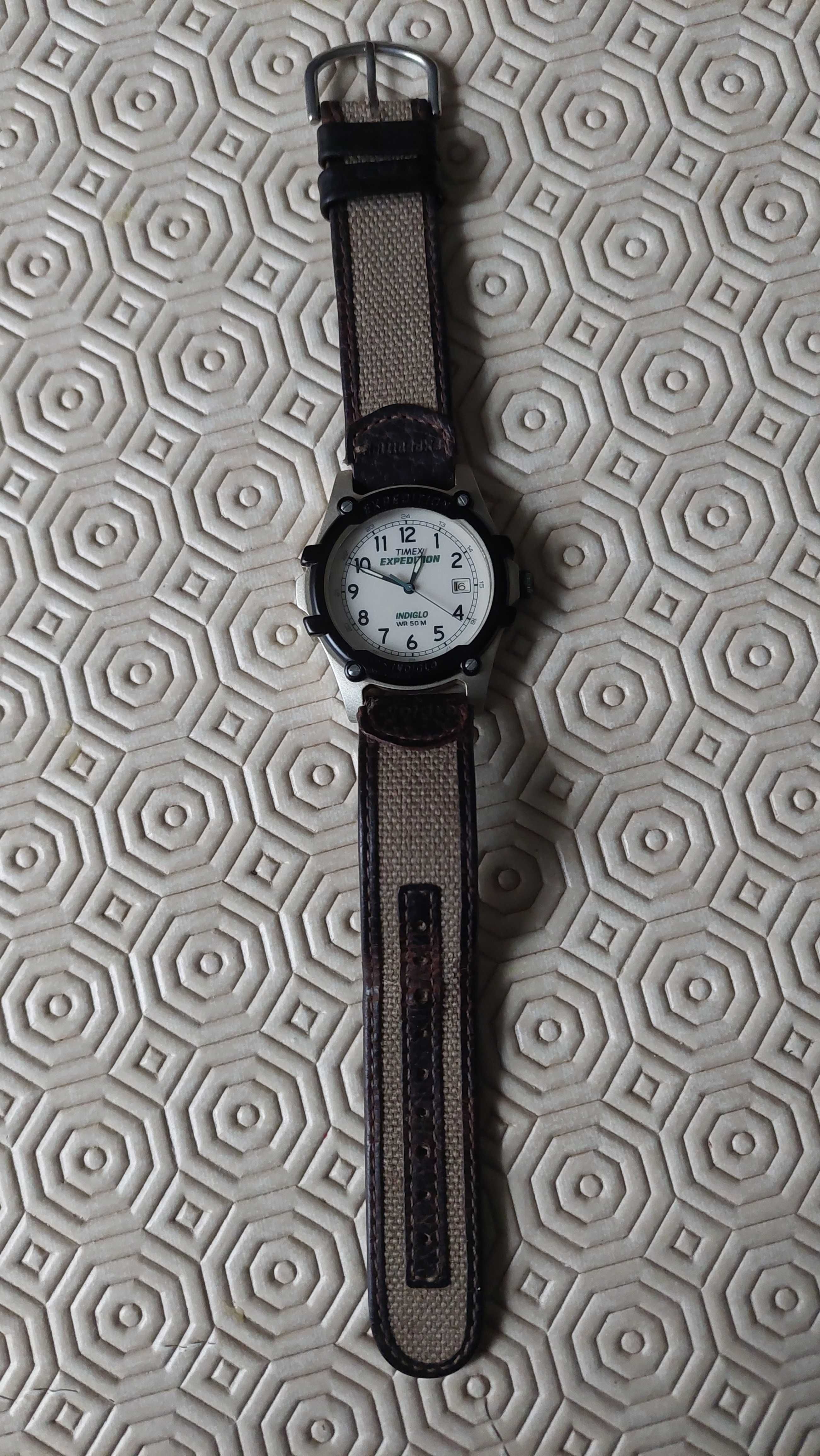 Relógio Raro Vintage Timex Men Expedition Indiglo