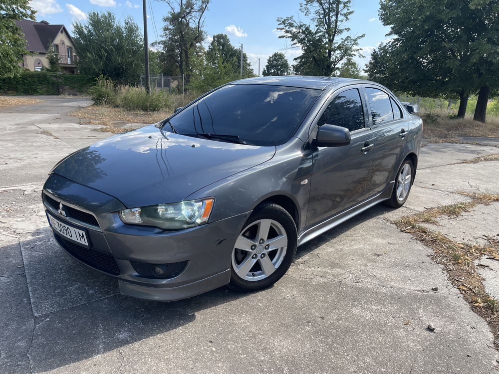 Продам MITSUBISHI lancer 10