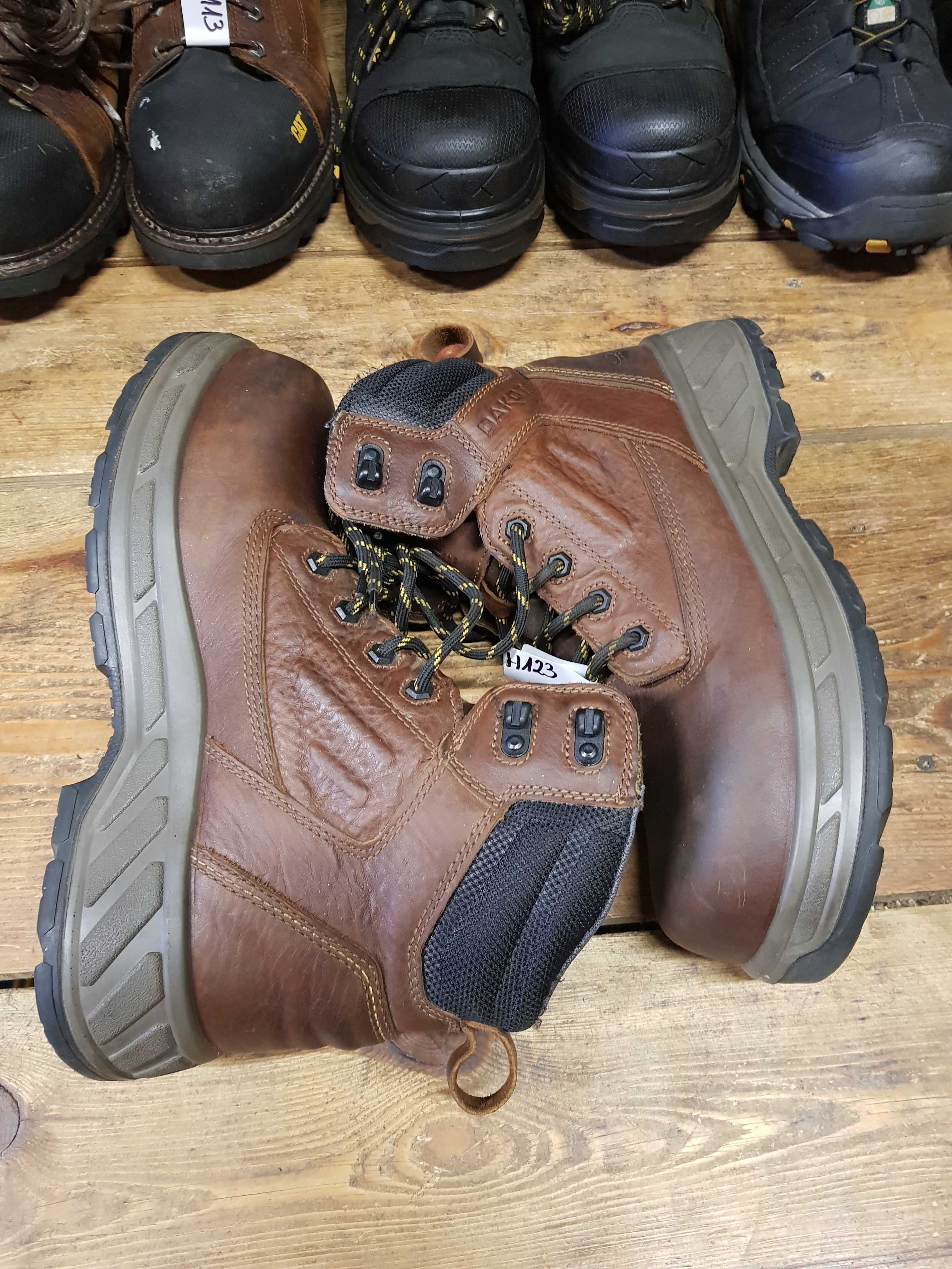 Buty robocze DAKOTA rozm 42,5 wkł 28 cm S3