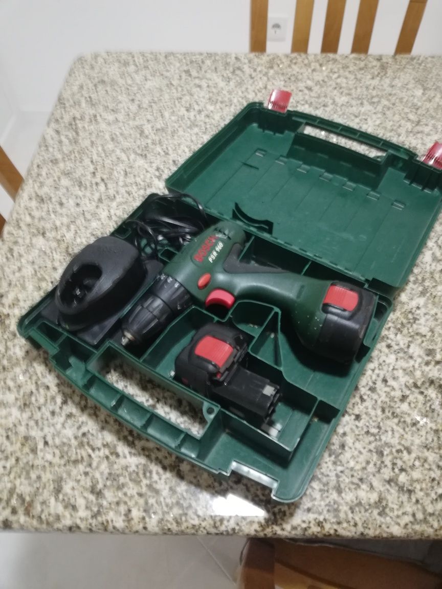 Máquina bateria bosch