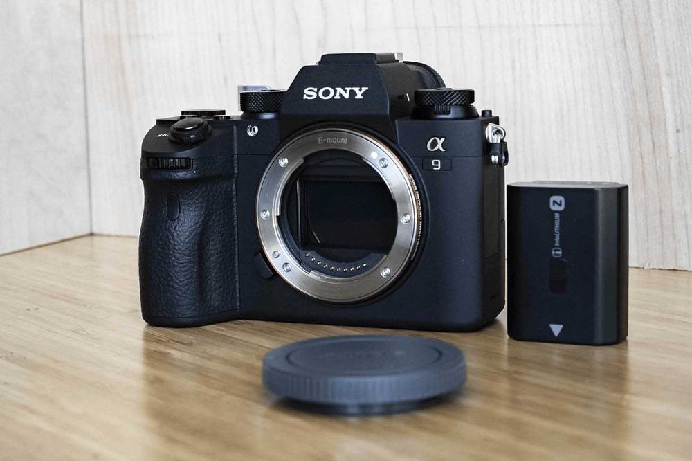Sony A9 ILCE-9 - wyjątkowo zadbany egzemplarz z niewielkim przebiegiem