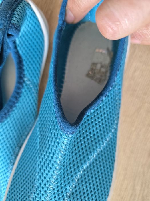 Decathlon Tribord dziecięce buty do wody r. 33