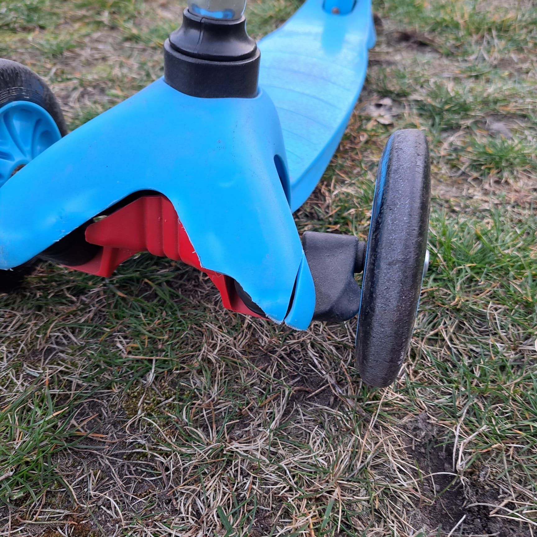 Hulajnoga trójkołowa scooter