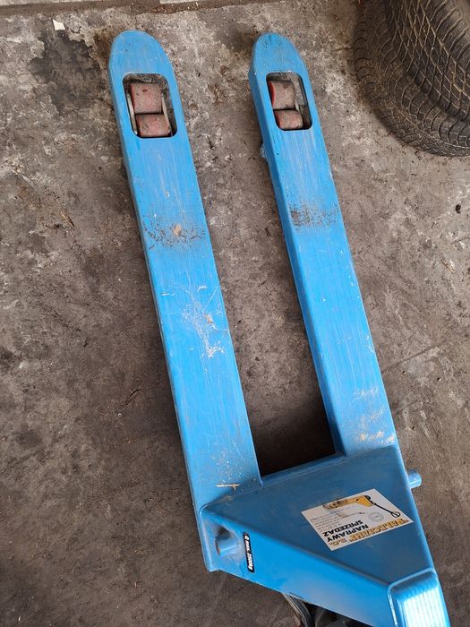 Wózek paletowy paleciak 2500 kg , 2021 rok , używany