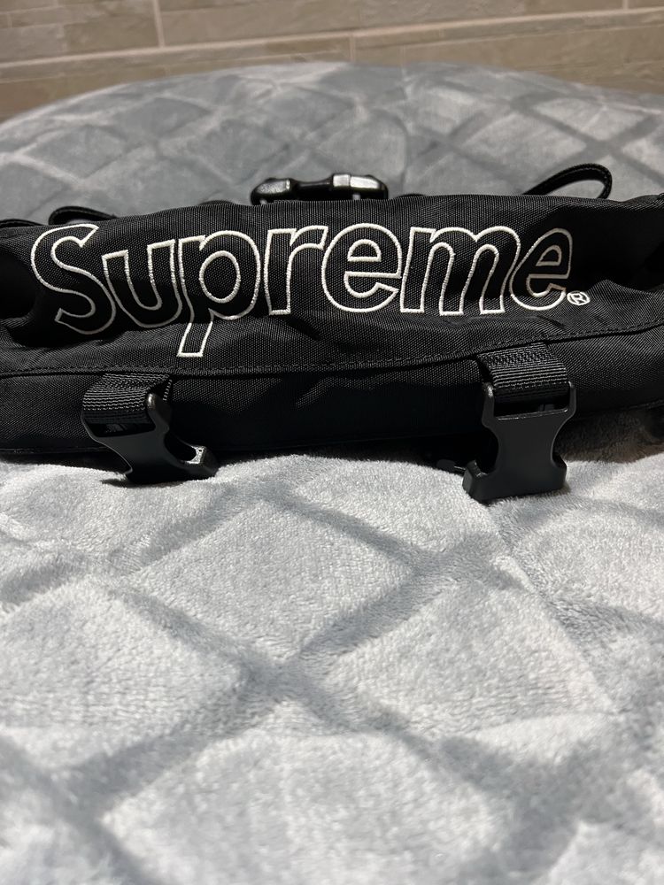 Supreme bag FW19