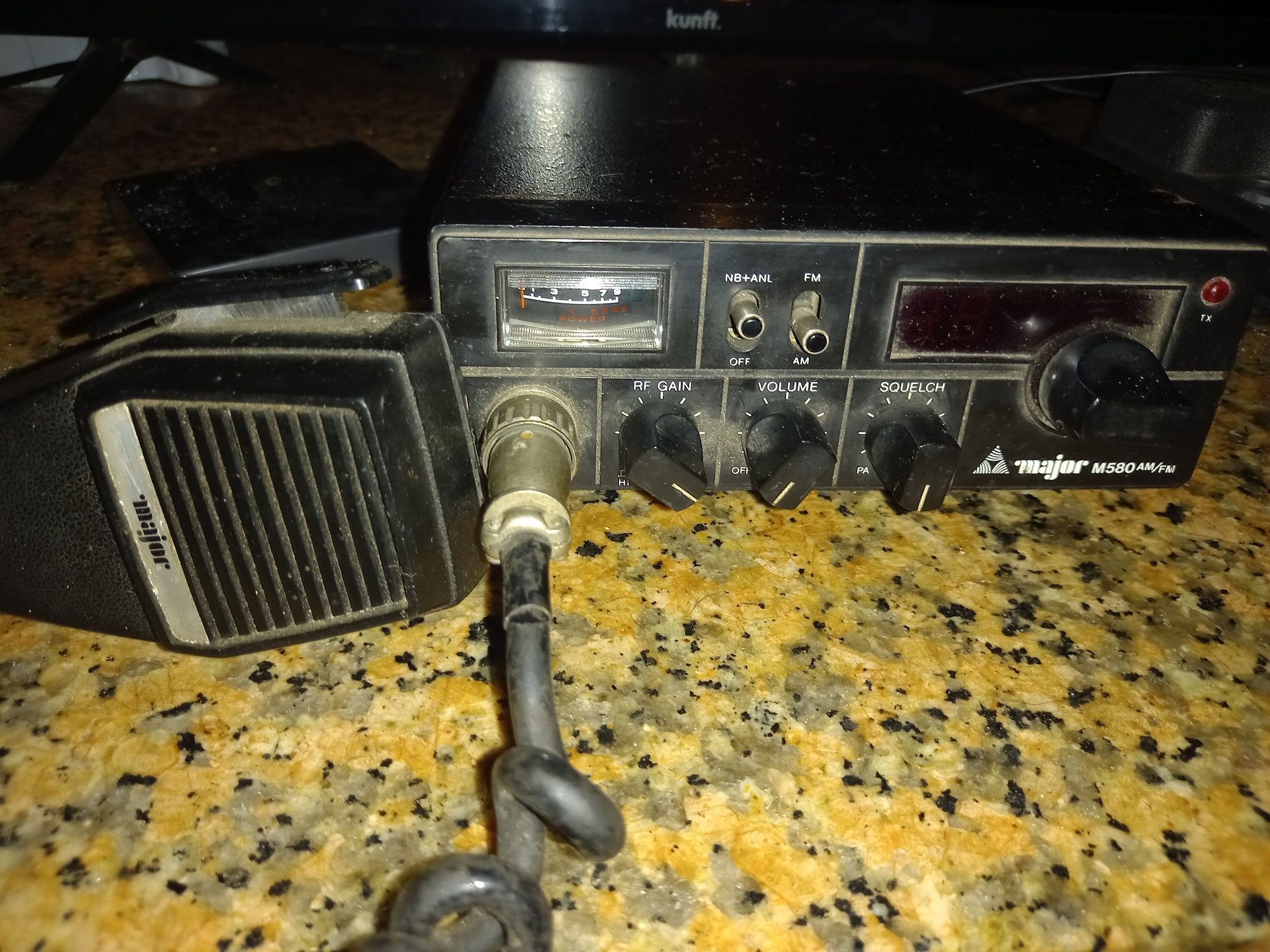 Radio cb marca major  am fm