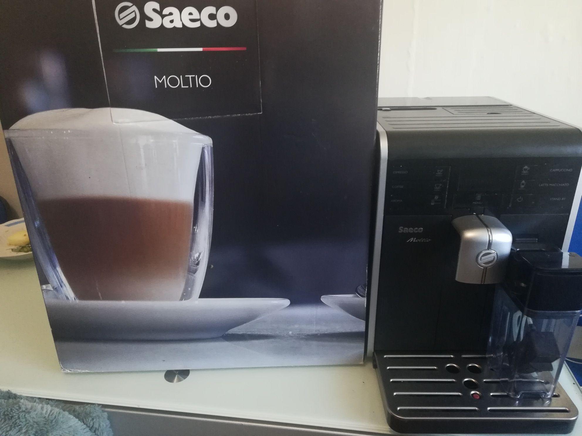 Кофе машина Saecco