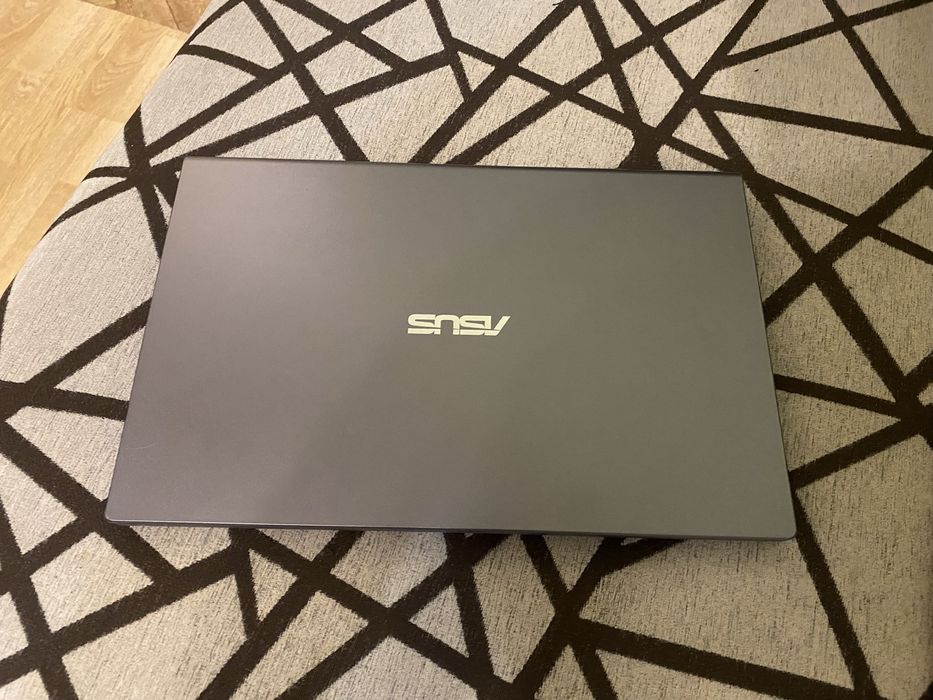 Ігровий ноутбук ASUS X515EA-BQ2066!