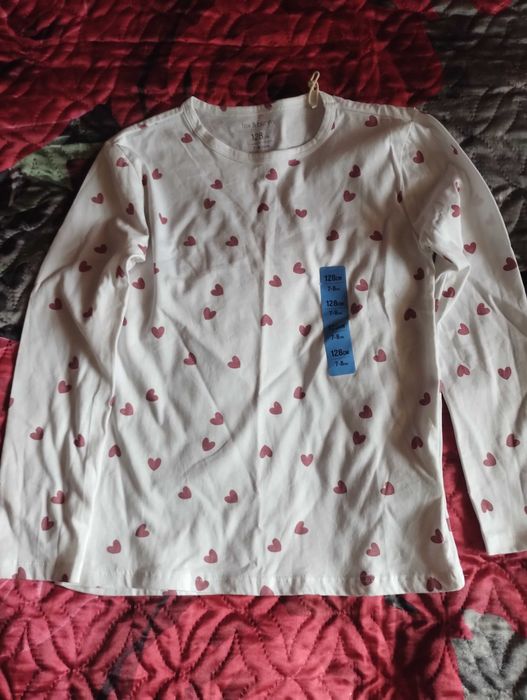 Блуза, кофта на дівчинку, нова, зріст 128.