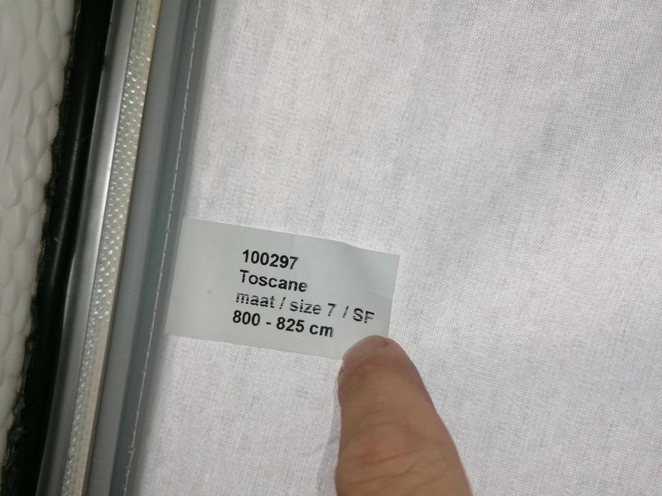 Przedsionek do przyczepy kempingowej pelny caloroczny