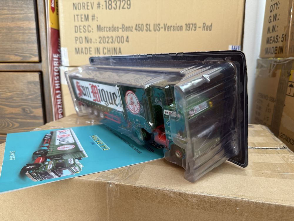 1:43 Volvo F12 naczepa plandeka kultowe ciężarówki