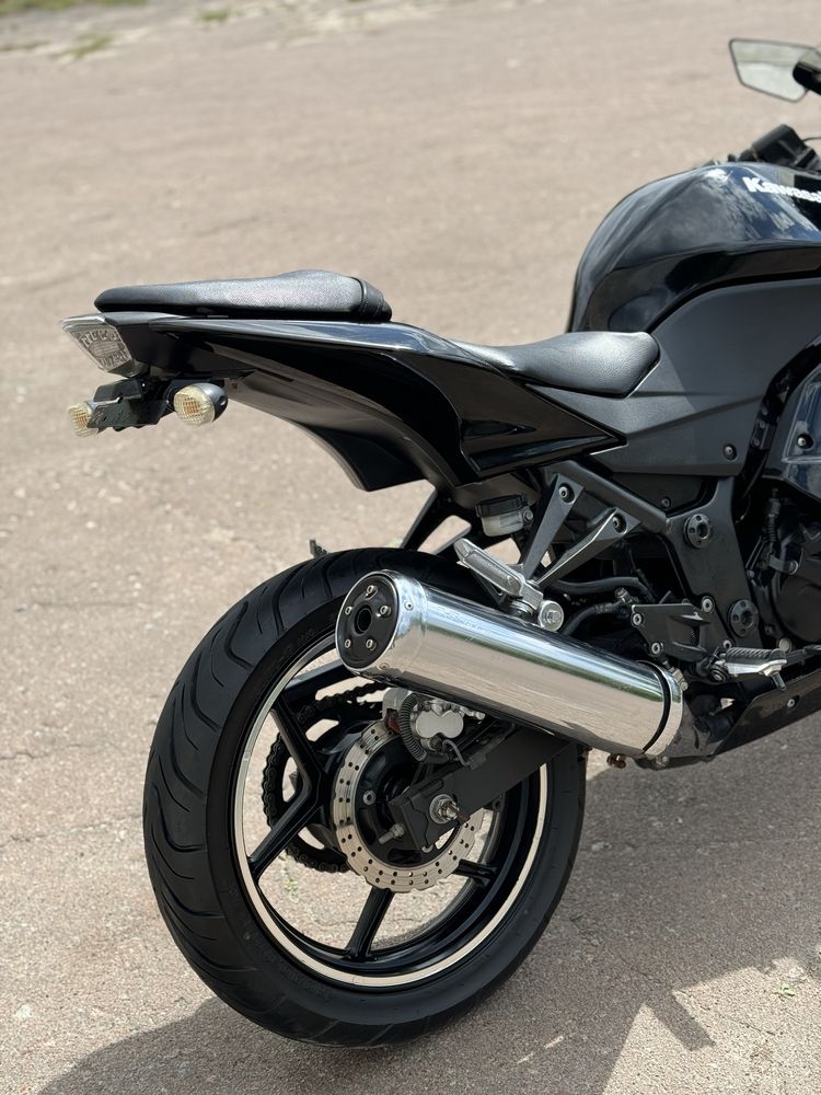 Kawasaki Ninja250R з Японіі розмитнений