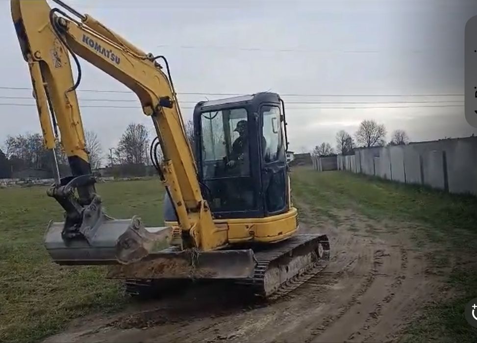 Міні Екскаватор kamatsu