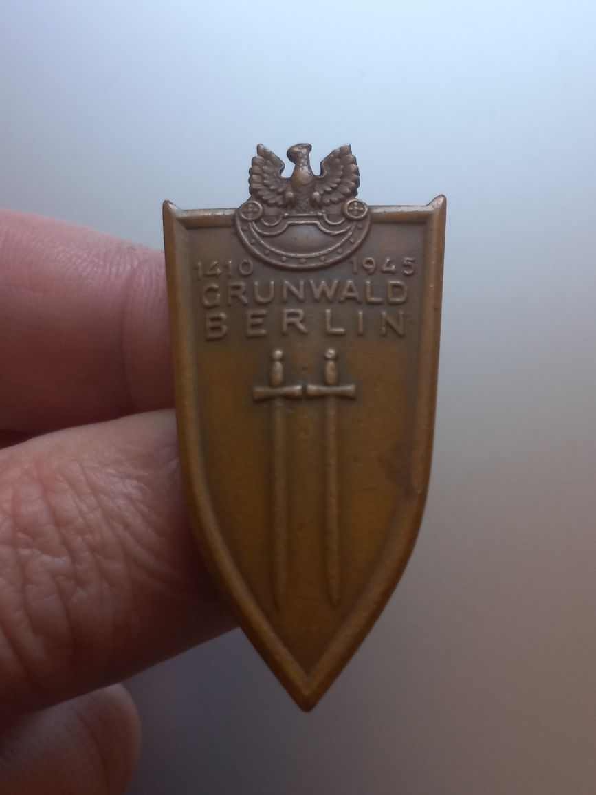 Odznaka grunwaldzka 1945 - -PRL