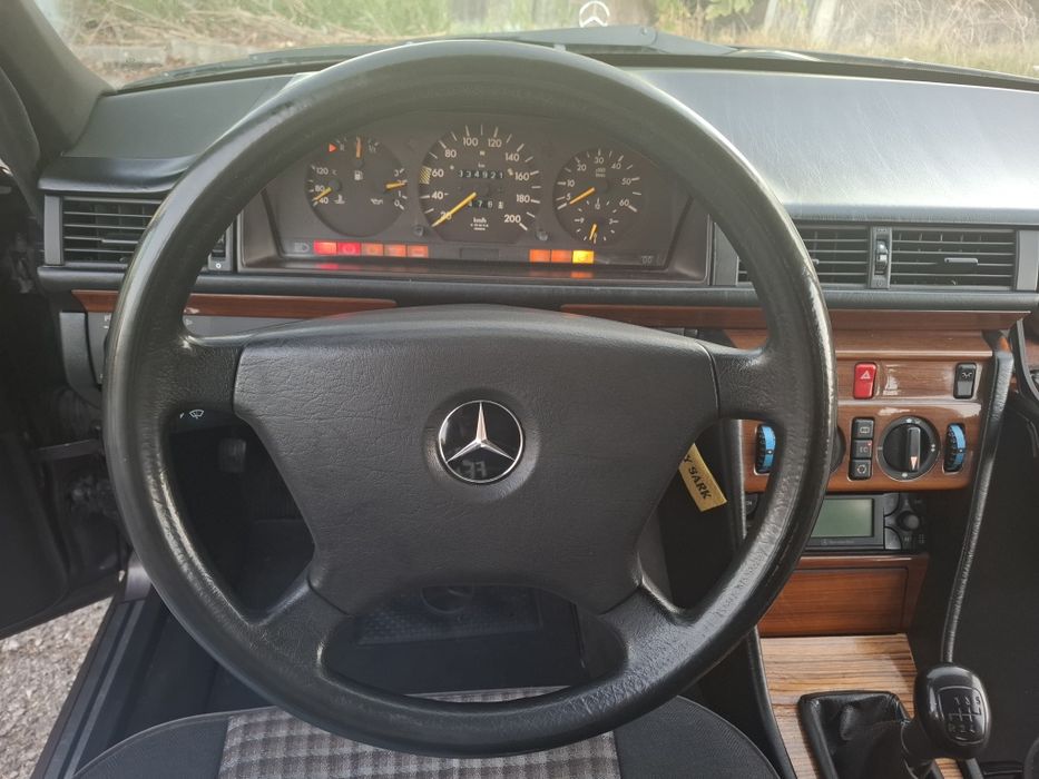 Mercedes w124 2.5D sportline