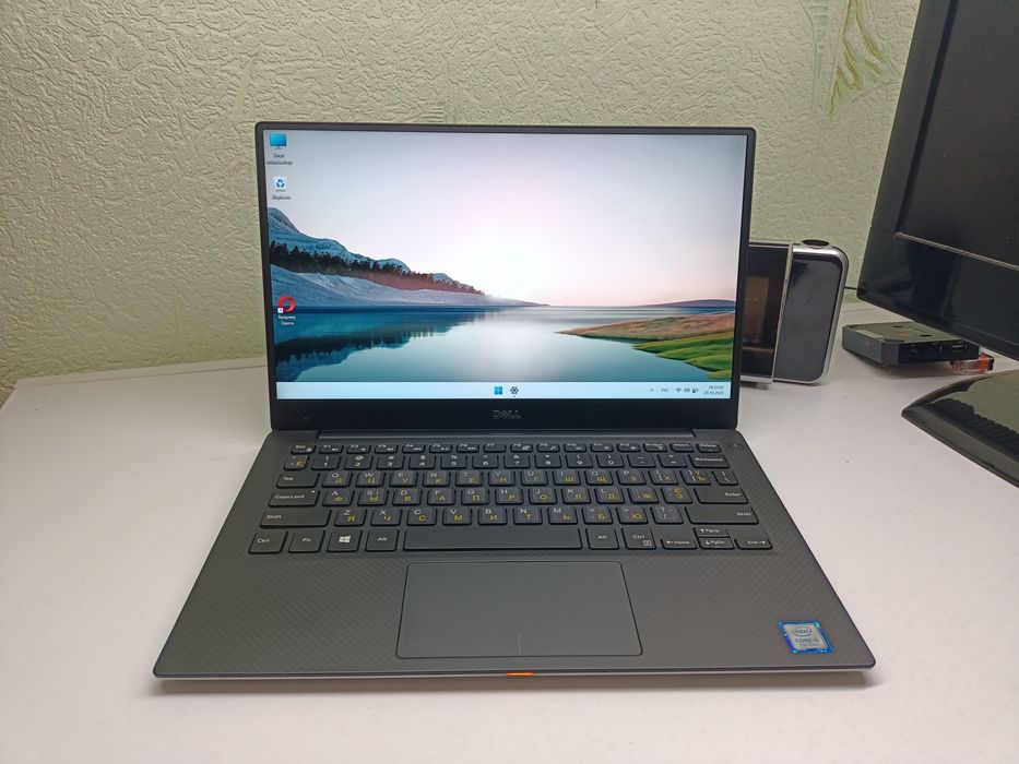 Dell xps 13 9343 Intel I5 , ram 8, SSD новый 128 g