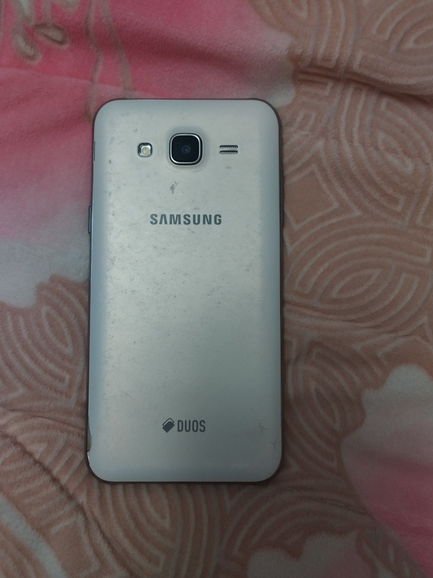 Продам Samsung galaxy j5 2015