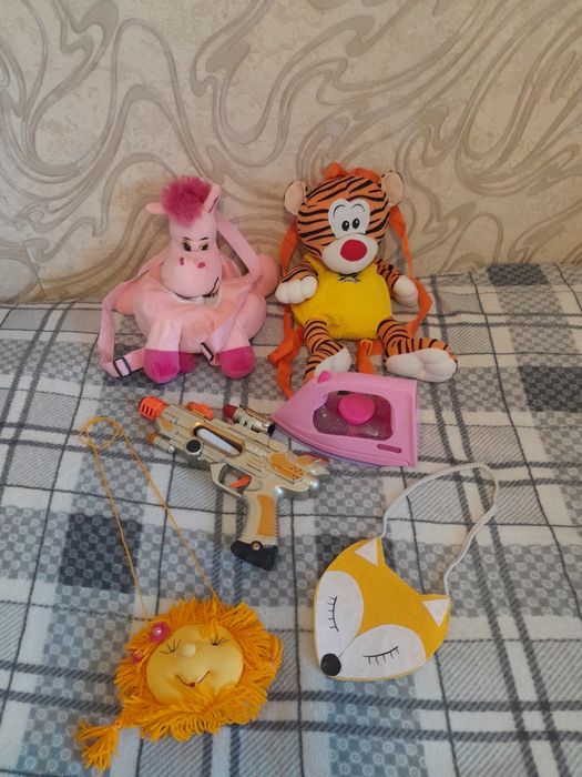 Мягкие игрушки,набор игрушек, рюкзаки,сумки для детей