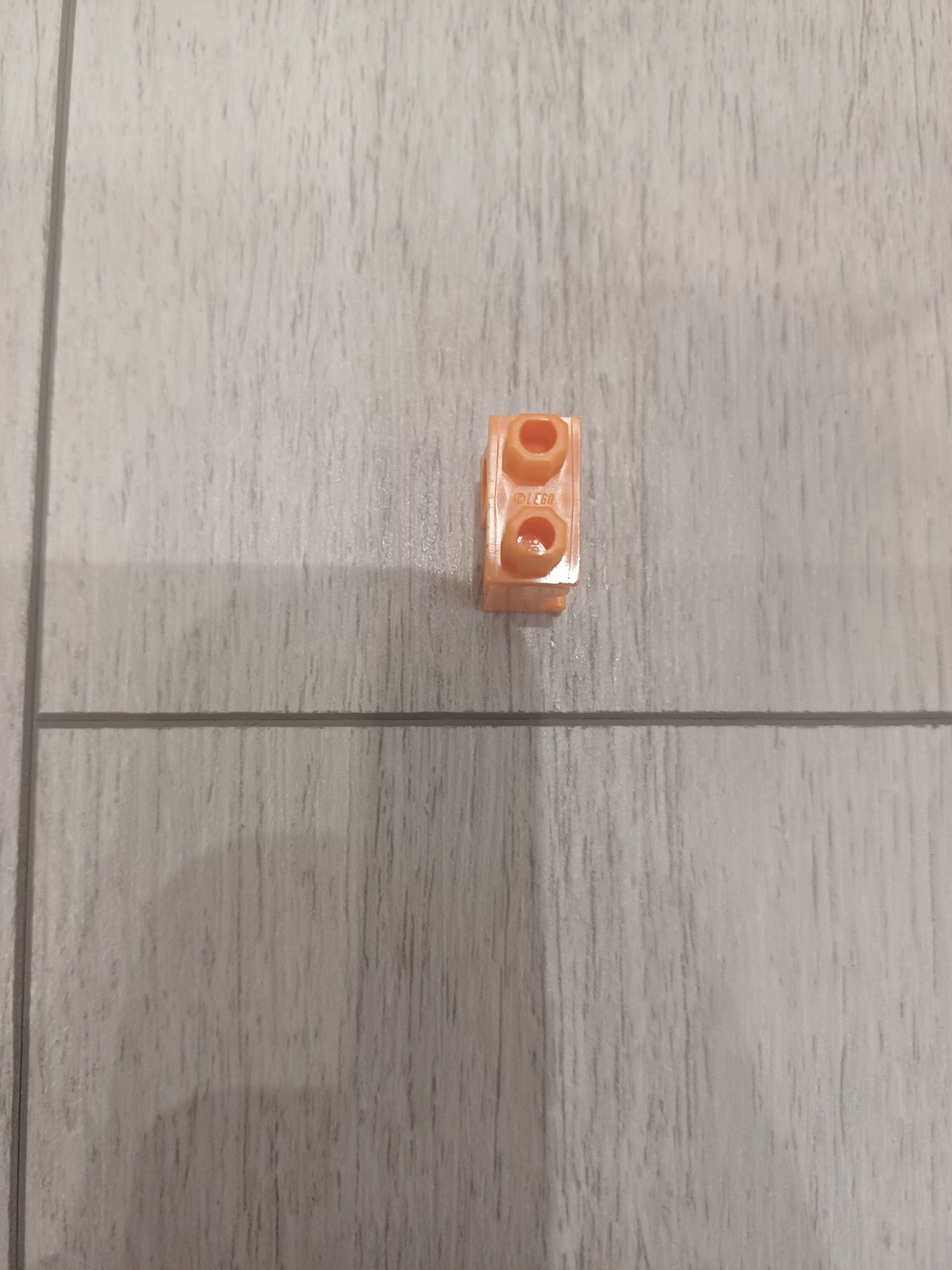 Figurka Lego Movie 2 Emmet + wyposażenie budowlane