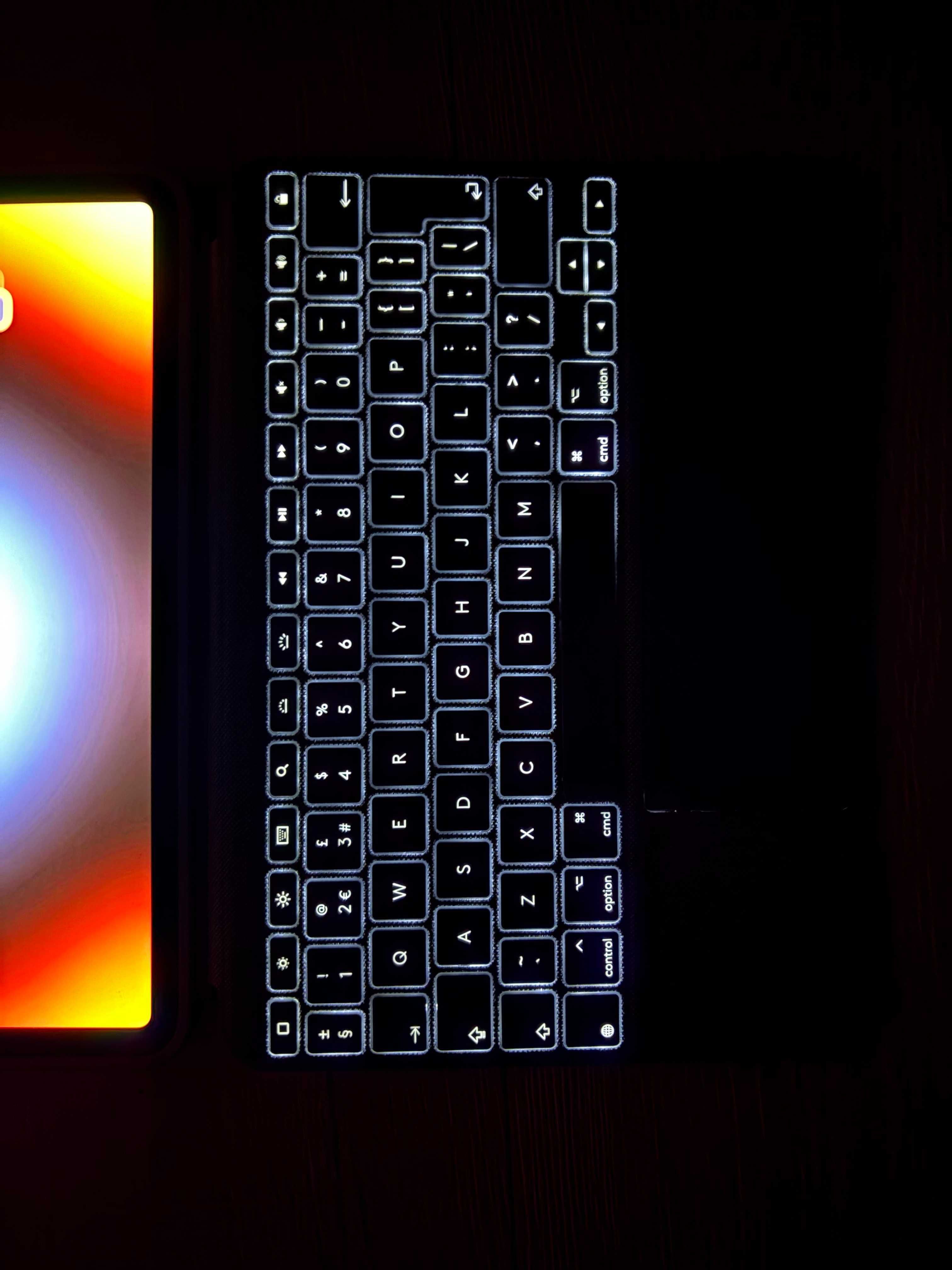 Logitech Combo Touch iPad Pro 11 1,2,3 Gen
