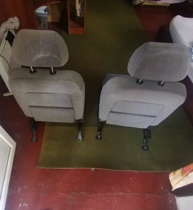 Продам автокрісла