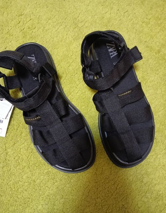 Босоніжки для дівчинки Zara 37