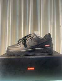 Nike Air Force 1 Low Supreme Czarny UE 42