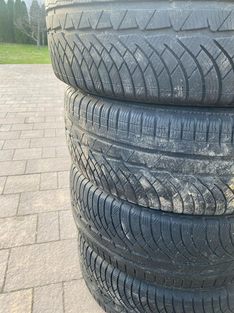 Opony zimowe Michelin Pilot Alpin 235/55/R17