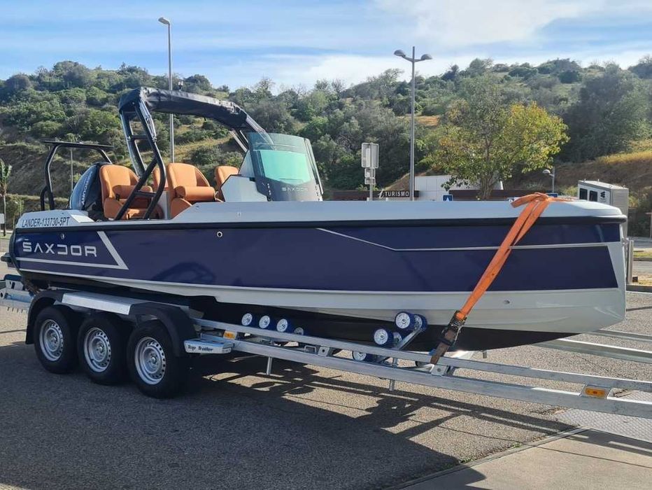 Barco Saxdor 200 Pro