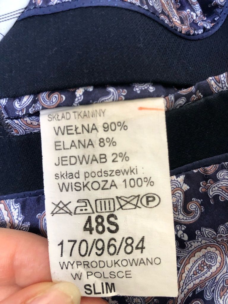 Granatowa polska marynarka jedwabna