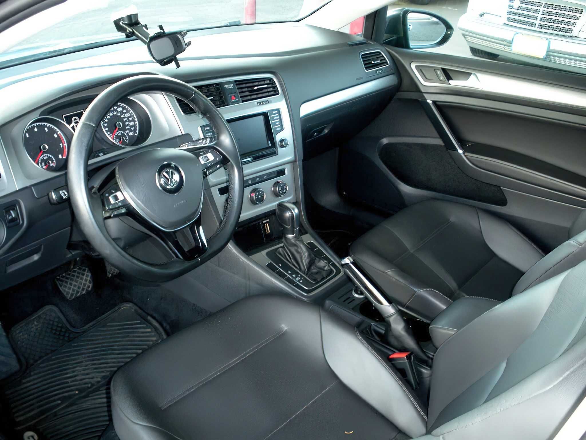 Volkswagen Golf 2015