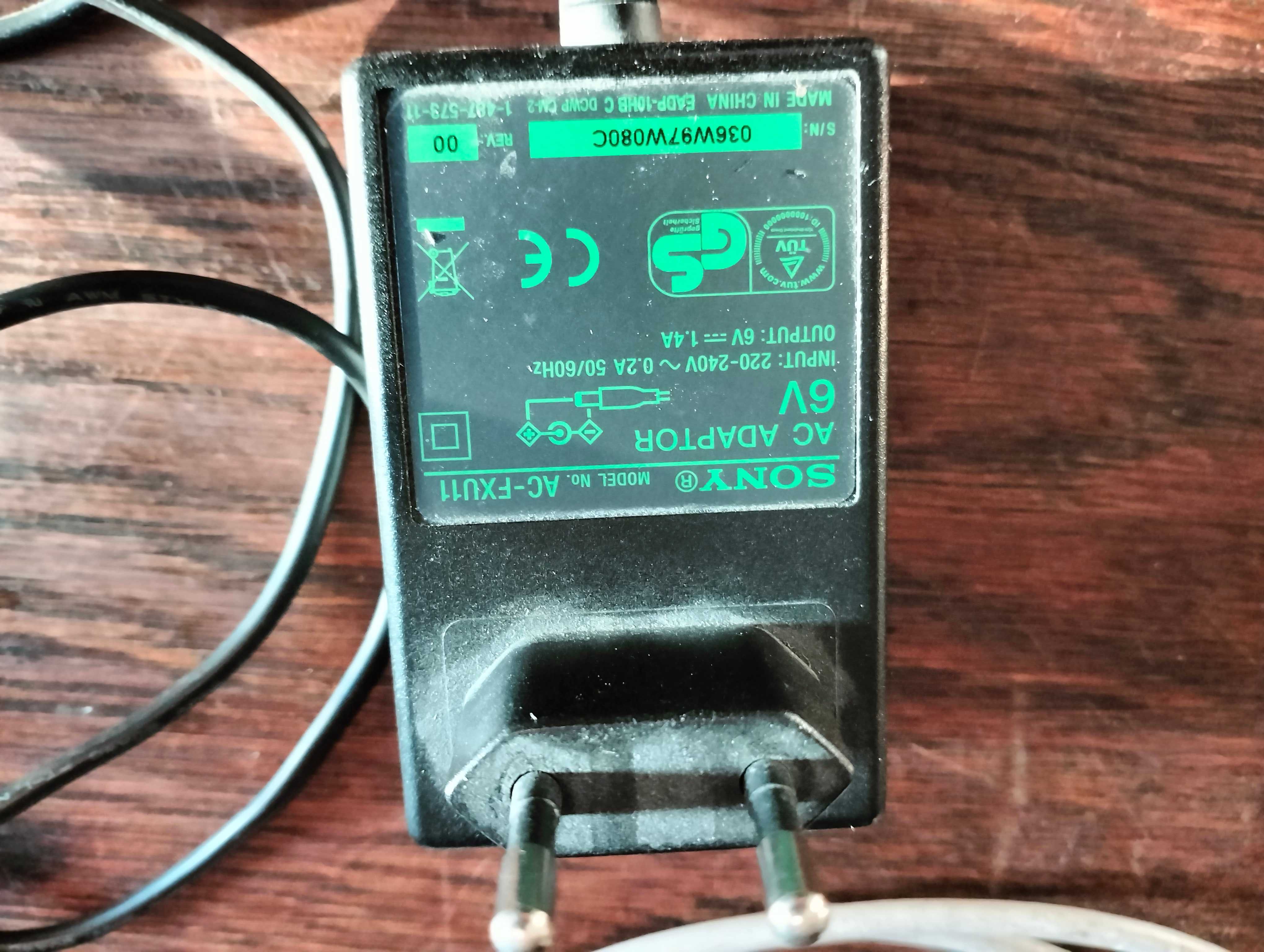 Zasilacz AC 6V/1,4A